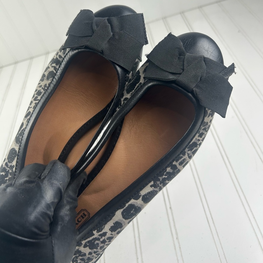 Coach Reagan Leopard Print Ballet Flats Black Bow Leather Women’s Size 8 - Picture 9 of 11